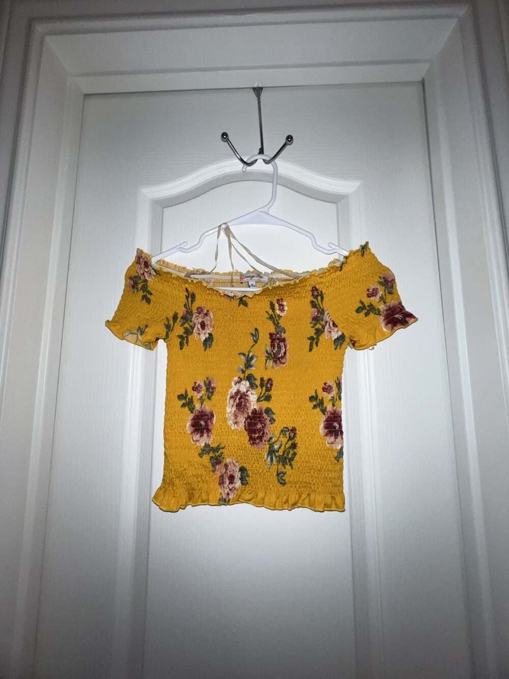 Orange Kiss Floral Smocked Off-Shoulder Crop Top Size M